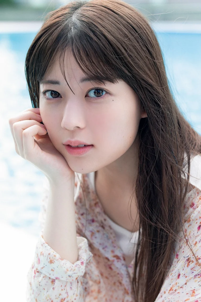 blt graph. Vol.71 Nogizaka46 Iwamoto Renka