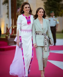 queen rania and princess Iman of Jordan