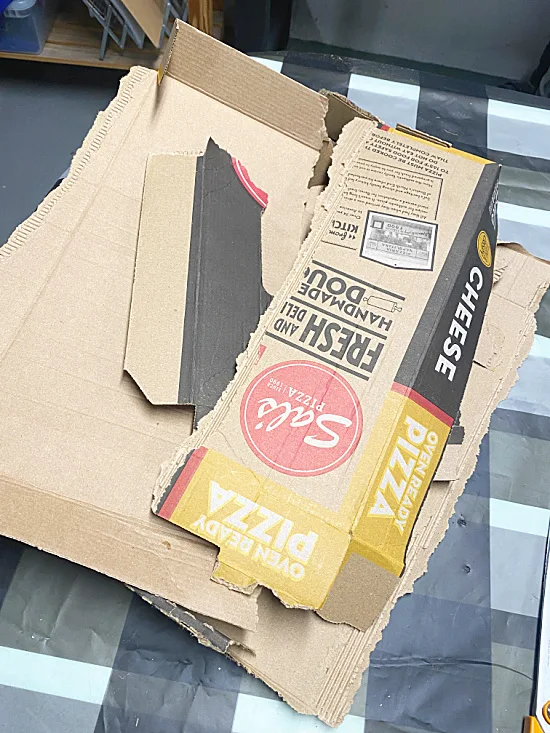strips of pizza box