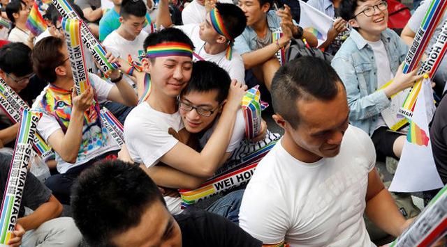 Taiwan Legalkan Gay Nikah, Pria Tiongkok Rame-Rame Ingin Pindah