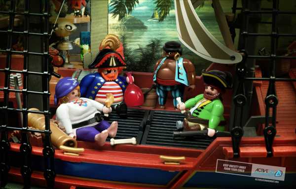 Thick pirates