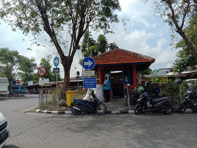 bank sampah suroboyo bus bungurasih