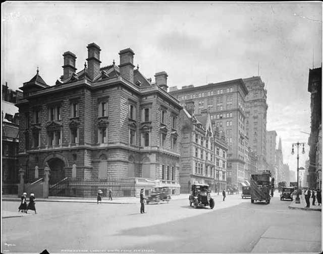 Fifth Avenue at 57th Street, NYC, ca. 1900, randommusings.filminspector.com