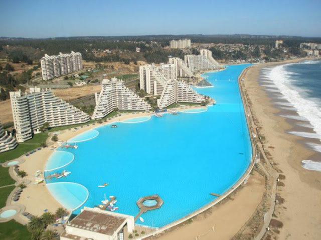 The largest swimming pool in the world at San Alfonso del Mar resort in Algarrobo, Chile, amazing, largest swimming pool, records, pictures
