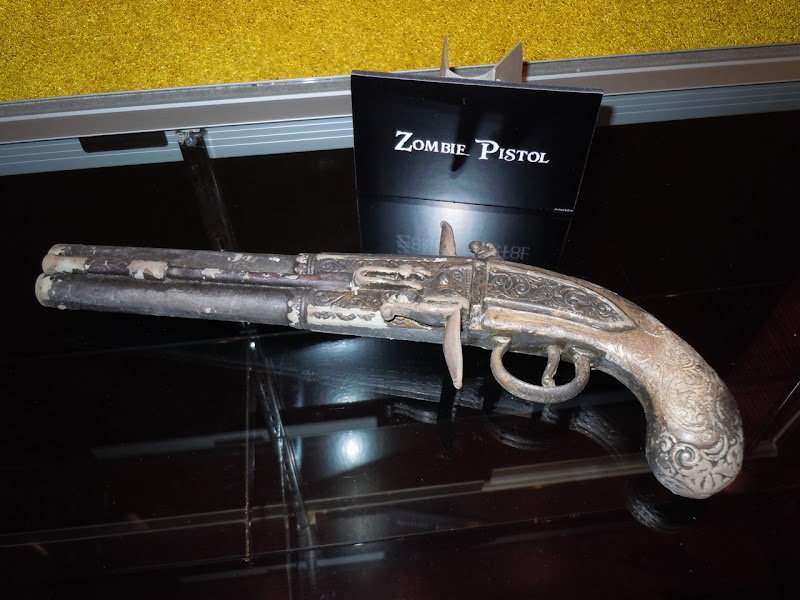 Zombie pistol Pirates of the Caribbean 4