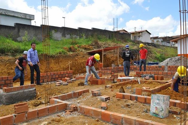 Itgai - Prefeitura dá inicio as obras de implantação da Farmácia da bahia