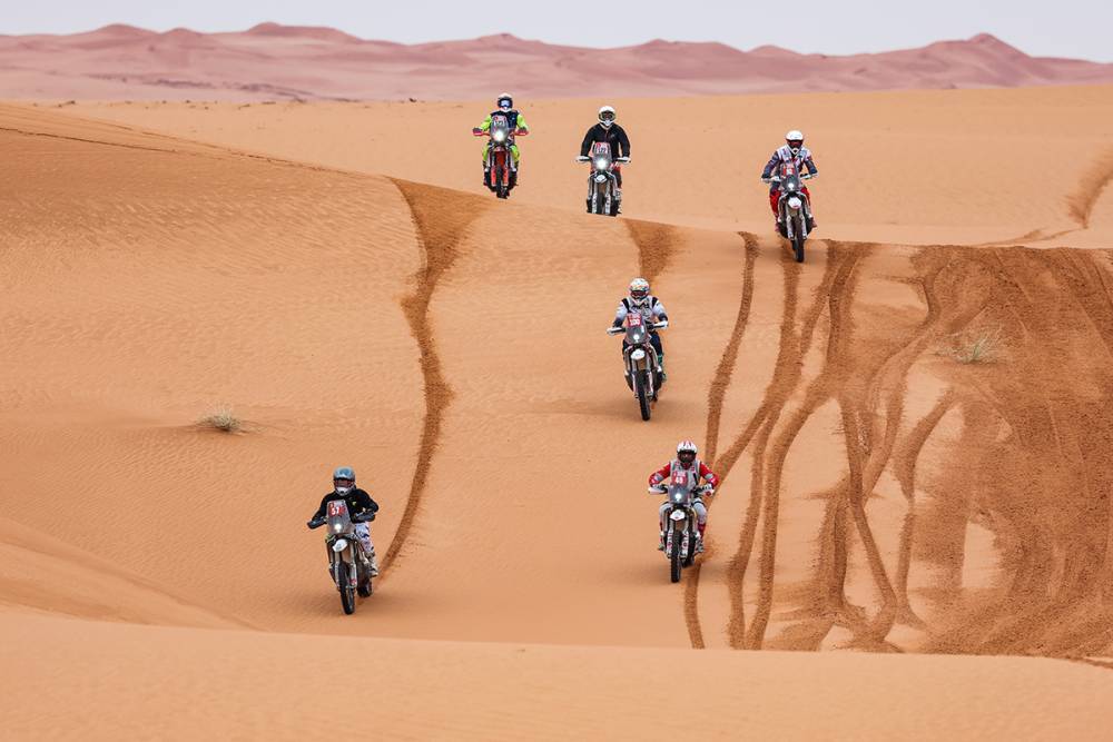 Dakar 2023: Luciano Benavides sumó otro triunfo en la novena etapa en motos