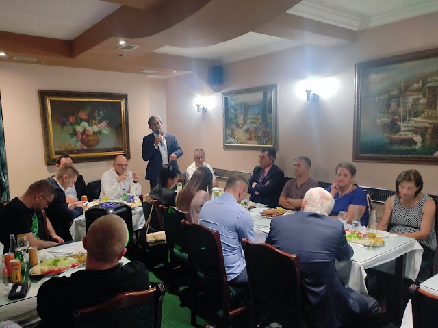 Ibrahimović sa predstavnicima dijaspore: Spreman sam da zajednički razvijamo Gusinje