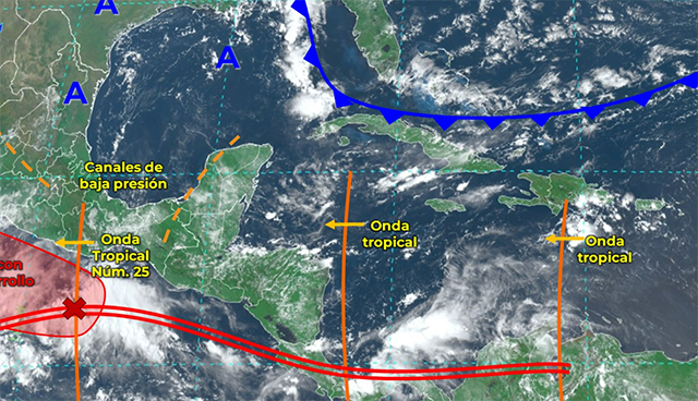Pronostica SMN chubascos por paso de dos ondas tropicales