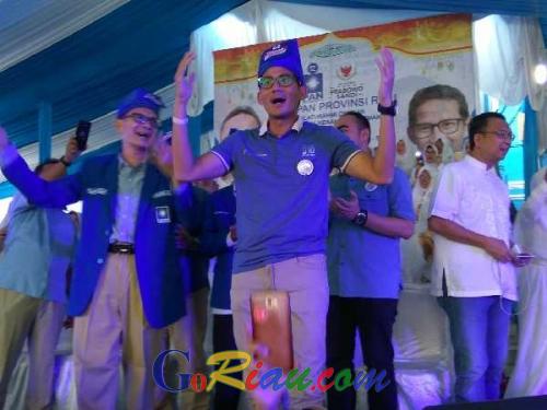 Di Pekanbaru, Sandiaga Uno: Harga Pangan Kok Mahal Padahal Indonesia Negara Subur 


