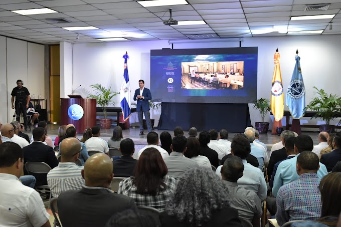 WELLINGTON ARNAUD, DIRECTOR DEL INAPA, OFRECE CONFERENCIA EN PUCMM SOBRE TRANSFORMACIÓN SERVICIO AGUA POTABLE