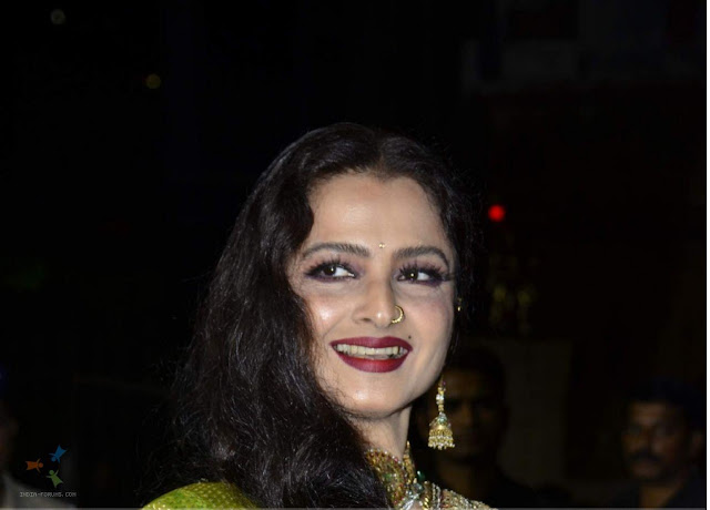 Rekha HD Wallpaper