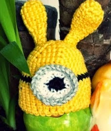 http://www.crochetfox.com/wp-content/uploads/Minion-Egg-Warmer.pdf