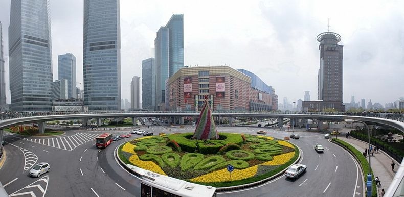 lujiazui-pedestrian-bridge-5