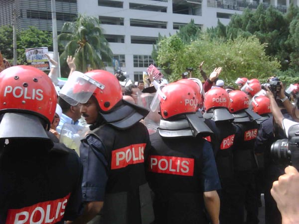 Koleksi Soalan Akhir Tahun Biologi Tingkatan 4 - Malacca s