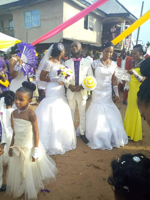 More potos: Man weds two women at same time in Abiriba, Abia State