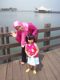 keiko n mama di Ancol