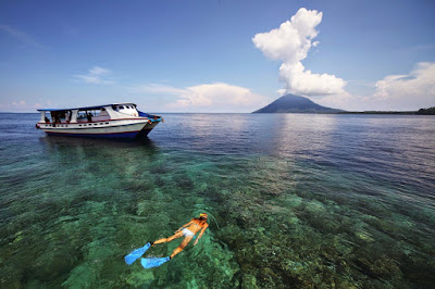 Taman-Laut-Nasional-Bunaken-Bunaken-Nasional-Marine-Park-Manado-Indonesia