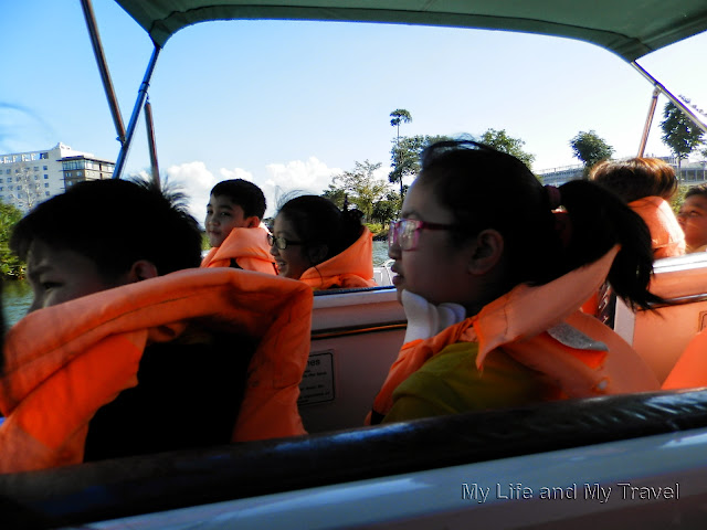 Nuvali boat ride