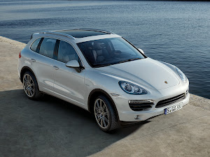 Porsche Cayenne 2011 (4)