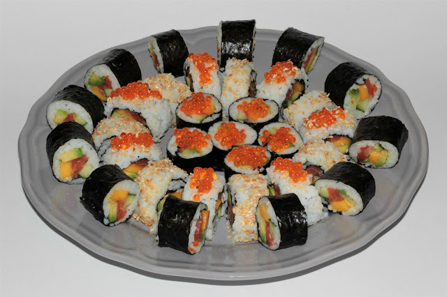 Lens and Cover Blog | Food Photography: Sushi Day