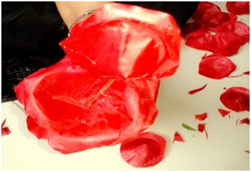 Cara Membuat Bunga Mawar dari Kain Perca - Pembuatan ...
