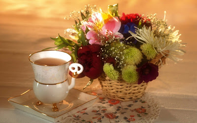 lovely-morning-with-tea-and-colorfull-flowers