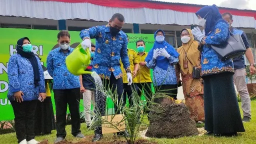 Wagub Sumbar Turun ke Jalan Kampanyekan Kesadaran Lingkungan