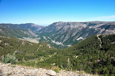 view of switchbacks on Hellroaring Road