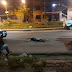 Homem é estrangulado com fio de telefone e jogado em rua de Manaus