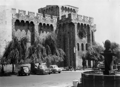 Photo ancienne d'Auvergne : lieux divers.