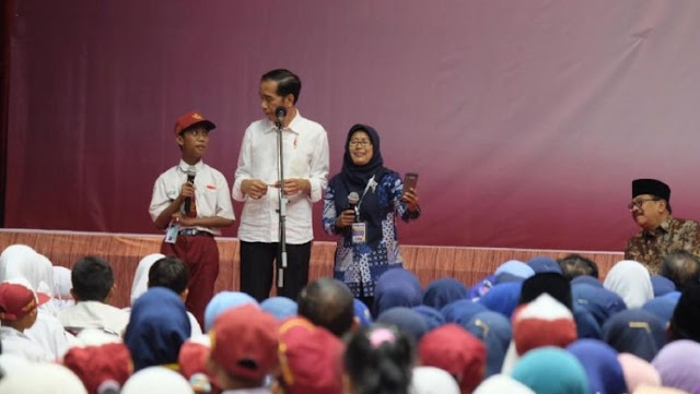 Jokowi Kebingungan Saat Dengar Nama Ikan Tombro