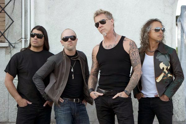 METALLICA | Site oficial divulga "The Star-Spangled Banner" grátis para download.