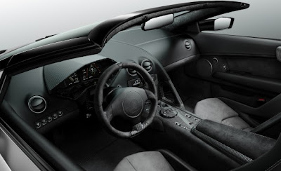 2010 Lamborghini Reventón Roadster Interior