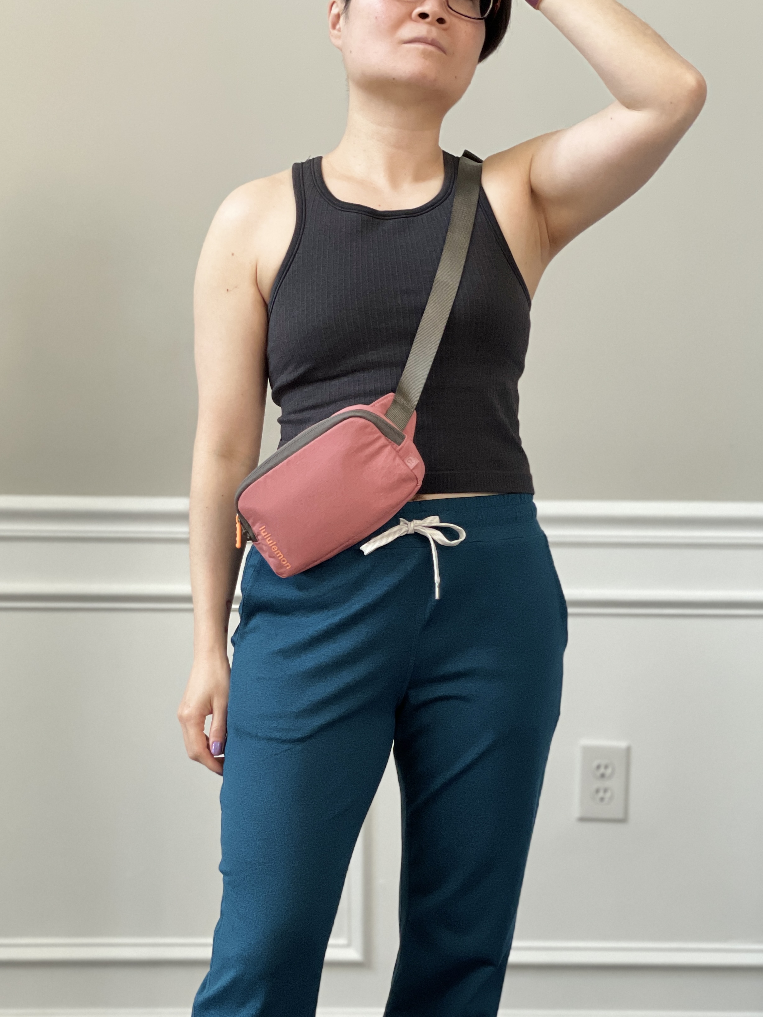 Review! Lululemon Mini Belt Bag Brier Rose