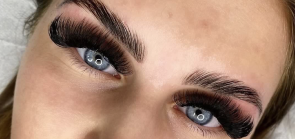 4 Ways to Style Individual Lash Extensions