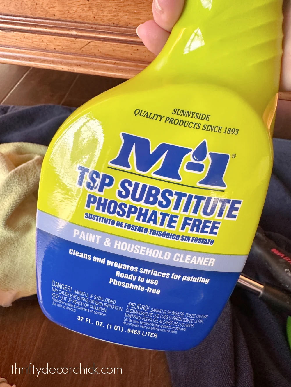 TSP substitute cleaning spray