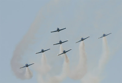 Patrouille Breitling sur L-39 Albatros - La Ferté-Alais 2009 - Photo JMS