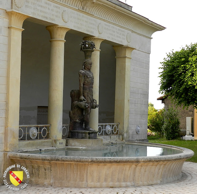 MAUVAGES (55) - Fontaine-Lavoir du Déo