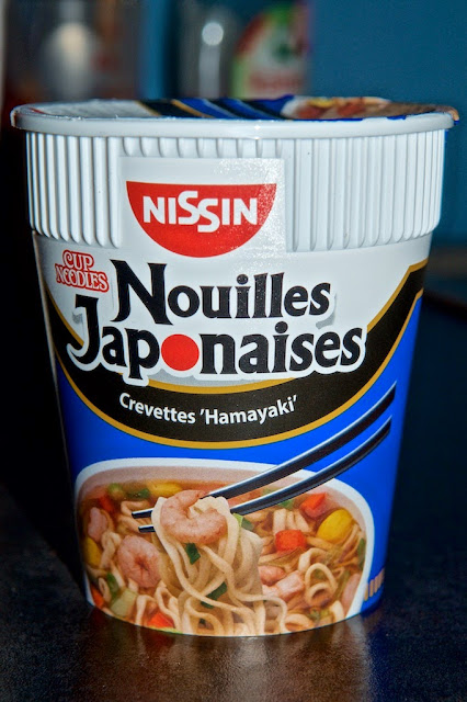 Nissin Noodles Hamayaki - Nissin Crevettes Hamayaki - Suggestion de présentation - Nouilles Japonaises - Plat préparé - Cup Noodles - Food - Nissin Hamayaki review - Shrimp -