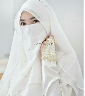 Foto Pengantin Muslimah Bercadar  