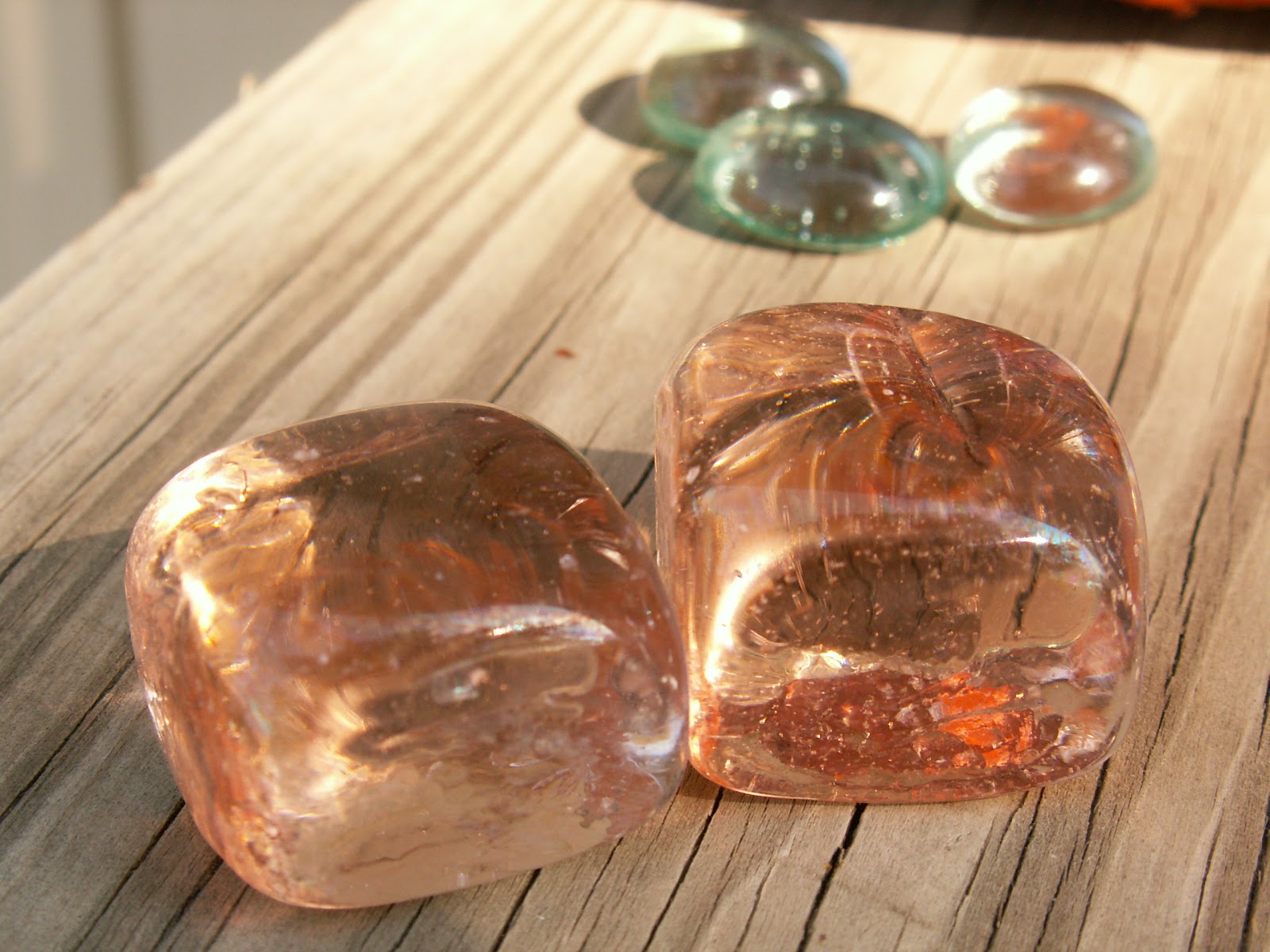 Sharyl's Jewelry & Reflections: i heart macro: Glass Pebbles