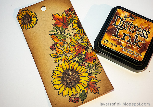 Layers of ink - Leaves on Kraft Tutorial by Anna-Karin Evaldsson. Ink with Distress Ink.