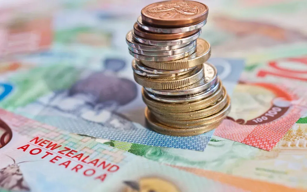 Người lao động không có quyền hợp pháp để nhận tiền tip
