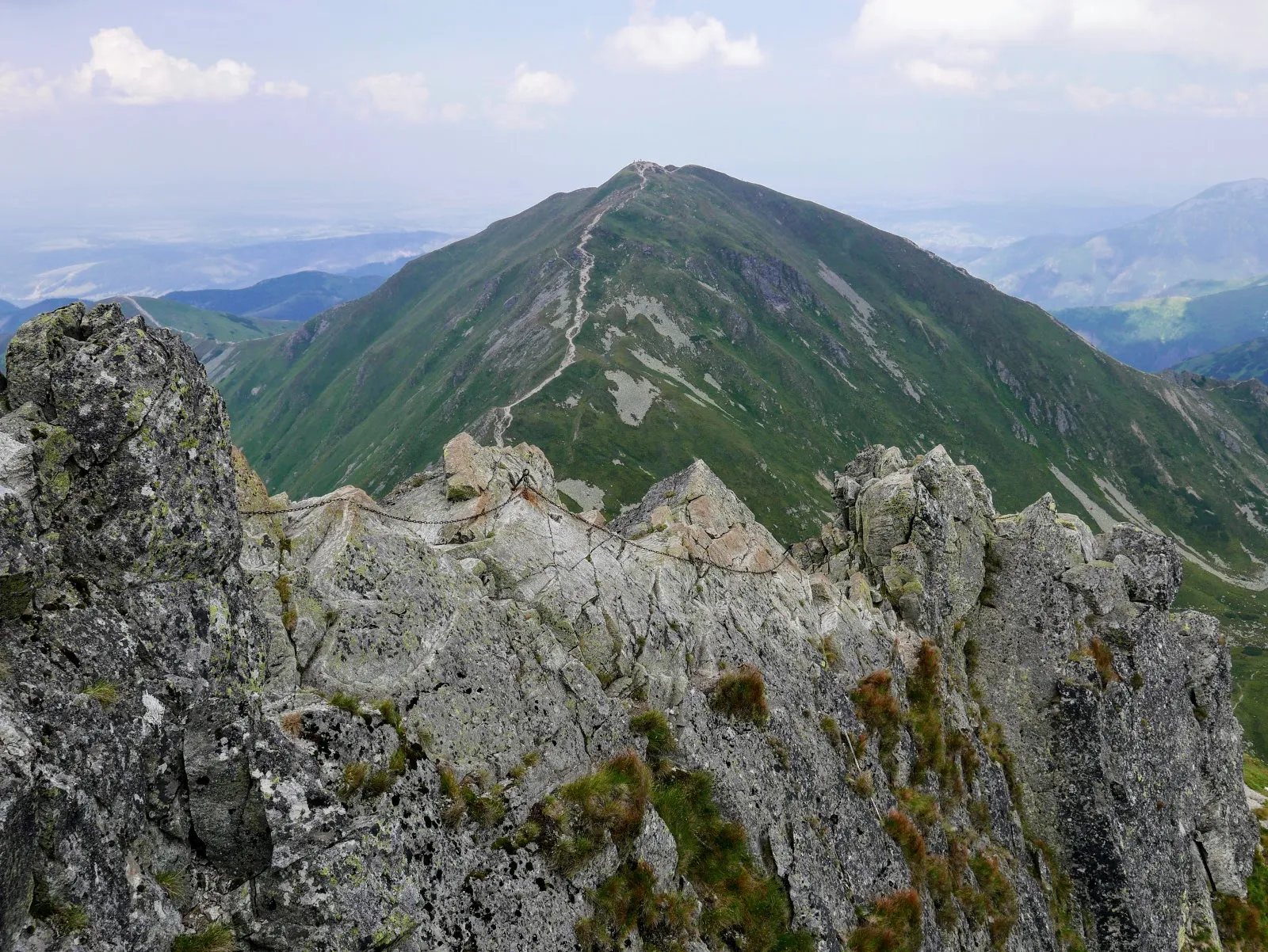 tatry, tatry zachodnie, tatry blog, tatry zachodnie blog, tatry słowacja, tatry słowacja blog, tatry dla początkujących, tatry dla zaawansowanych, szlaki w tatrach dla początkujących, szlaki w tatrach dla średniozaawansowanych, główna grań tatr, tatry zdjęcia blog, tatry latem, tatry latem blog, tatry opis szlaku, Salatín, Baníkov, Hrubá kopa, Plačlivé, Ostrý Roháč, Volovec, Rákoň, Salatyn, Banówka, Rohacz Płaczliwy, Rohacz Ostry, Wołowiec, Rakoń, Rohacka dolina, rohacki kon, orla perć tatr zachodnich, słowacka orla perć