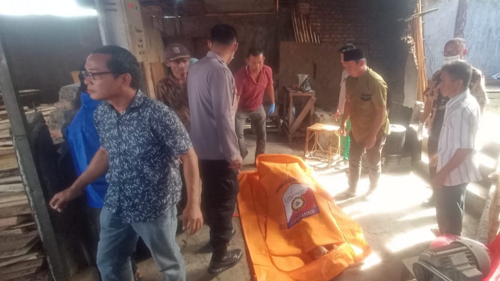 Warga Nagori Dolok Maraja Ditemukan Tewas di Gudang Mebel Jati Mas Siantar