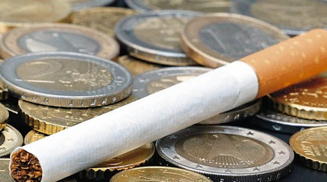 ΠΑΝΙΚΟΣ Θα πούμε το τσιγάρο… τσιγαράκι! Αυξήθηκαν «προκαταβολικά» οι τιμές…