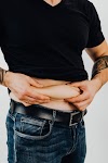 Doctor’s 10-second breakfast secret to poop out belly fat fast