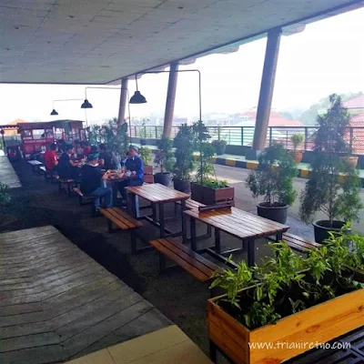 staycation di apartemen tamansari panoramic bandung