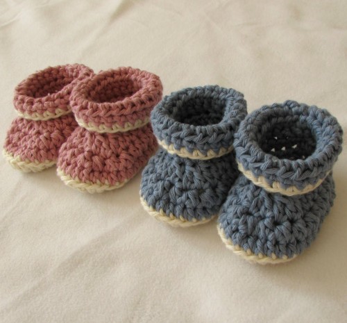 VERY EASY Crochet Cuffed Baby Booties - Tutorial 